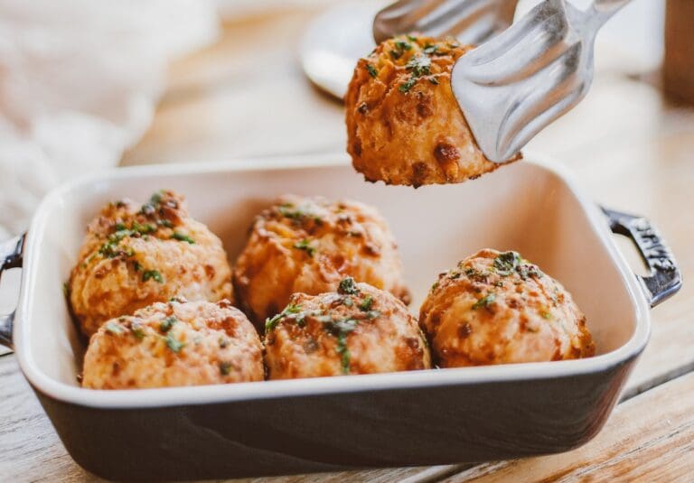 How to Make Delicious Baked Chicken Meatballs