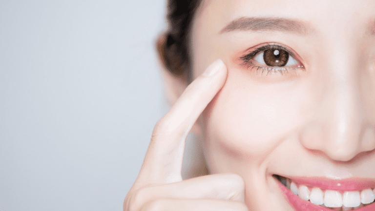 Wake Up to Younger-looking Eyes with Lumi Eyes